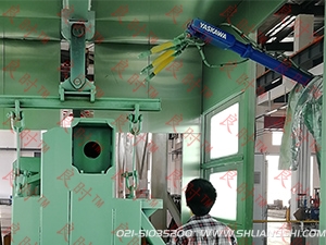 （良時TM）紡織機械大型機床床身懸掛自動拋丸機器人噴粉生產(chǎn)線