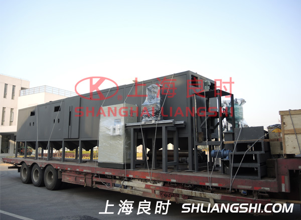 鋼管內(nèi)外壁自動(dòng)噴砂機(jī)