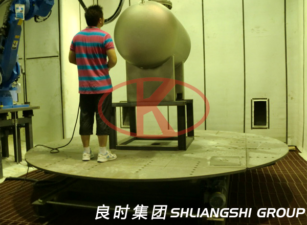 水處理設備機器人噴砂房