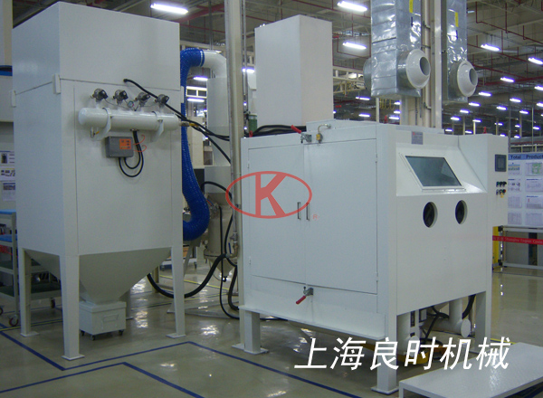 自動壓送箱式噴砂機 